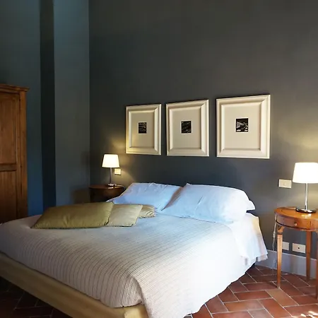 אתר נופש Borgo Di Colleoli *