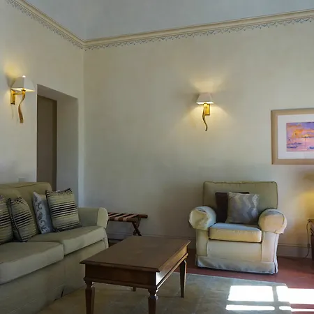 Borgo Di Colleoli אתר נופש פאלאיה