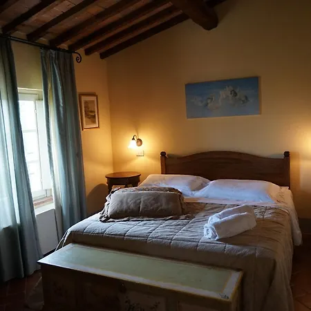 Borgo Di Colleoli Resort *