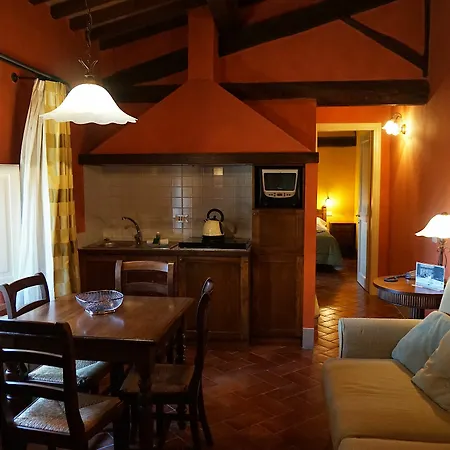 Borgo Di Colleoli Palaia