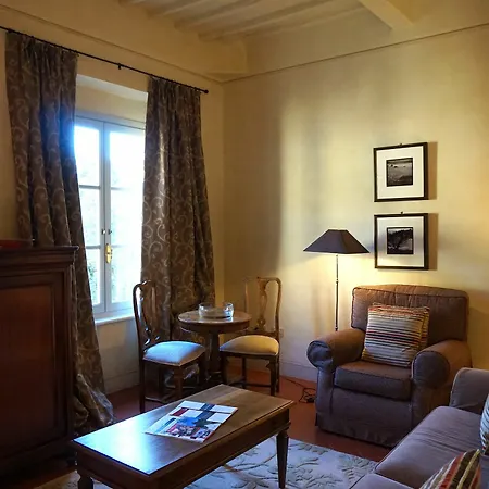 Borgo Di Colleoli Resort